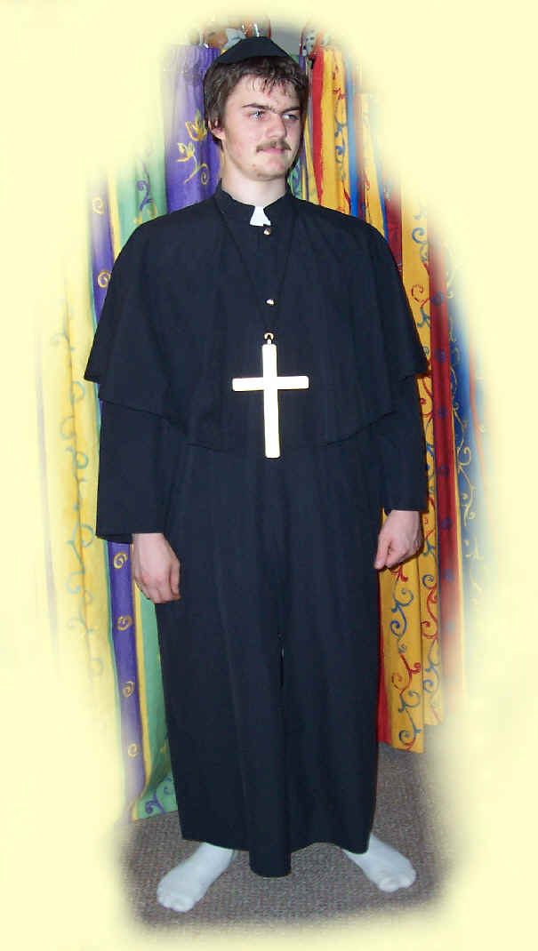 Priest costume - large